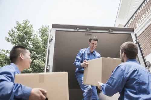Flexible long-term storage unit in Fulham suitable for personal and commercial use